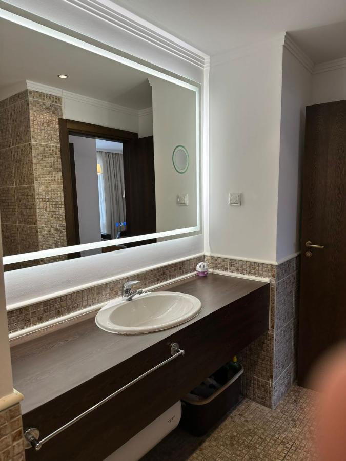 Hotel Barcelo Royal Beach - Apartaments ساني بيتش المظهر الخارجي الصورة